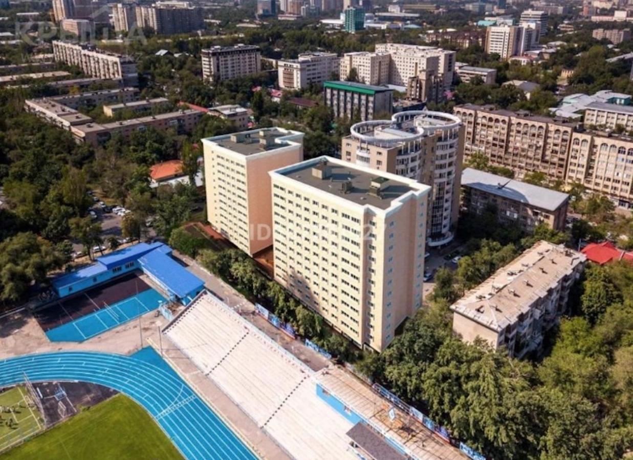 Adt Apartments Алмати Екстер'єр фото